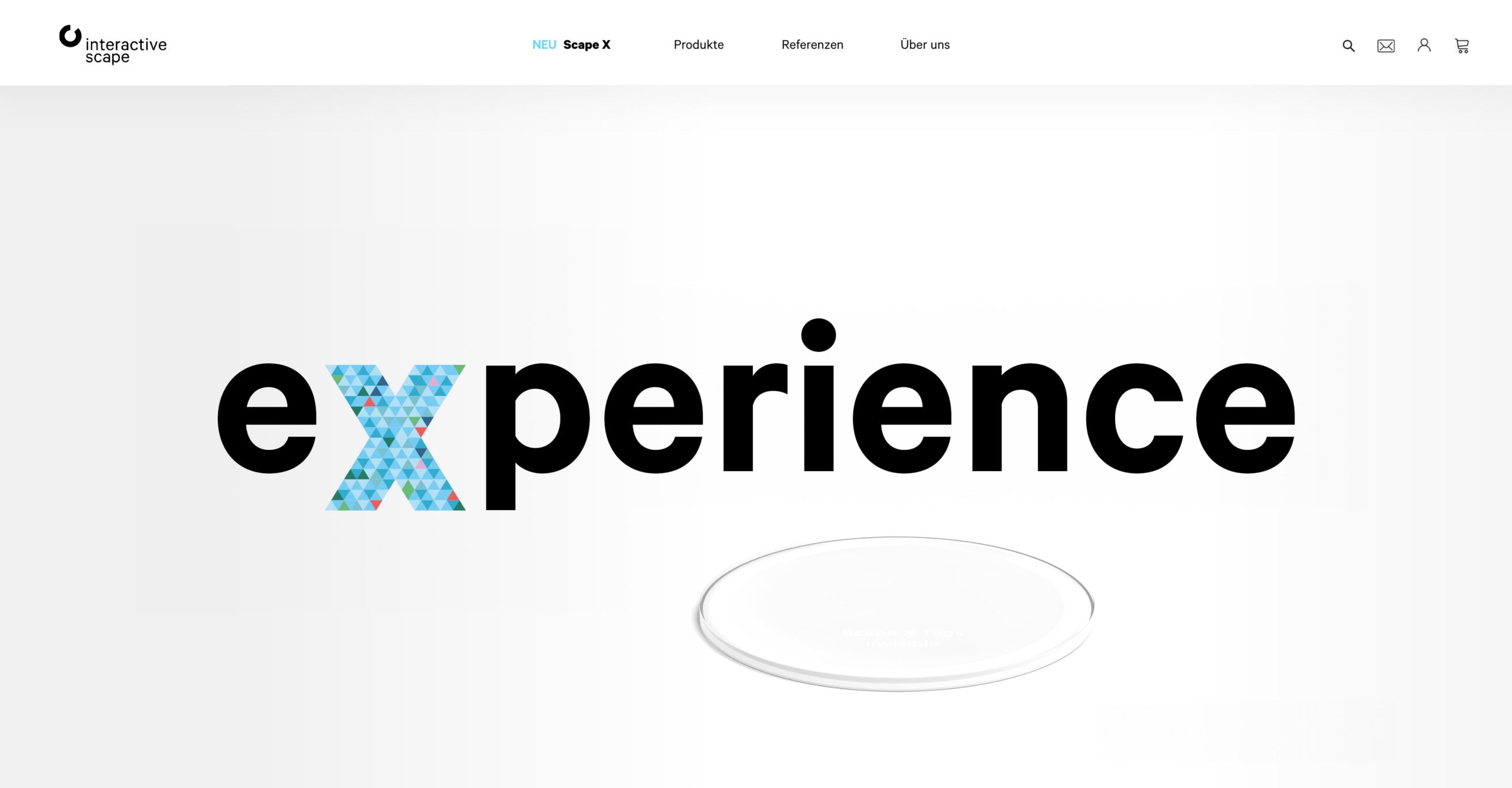 Interactive Scape Website Slide mit Text und transparentem Objekt