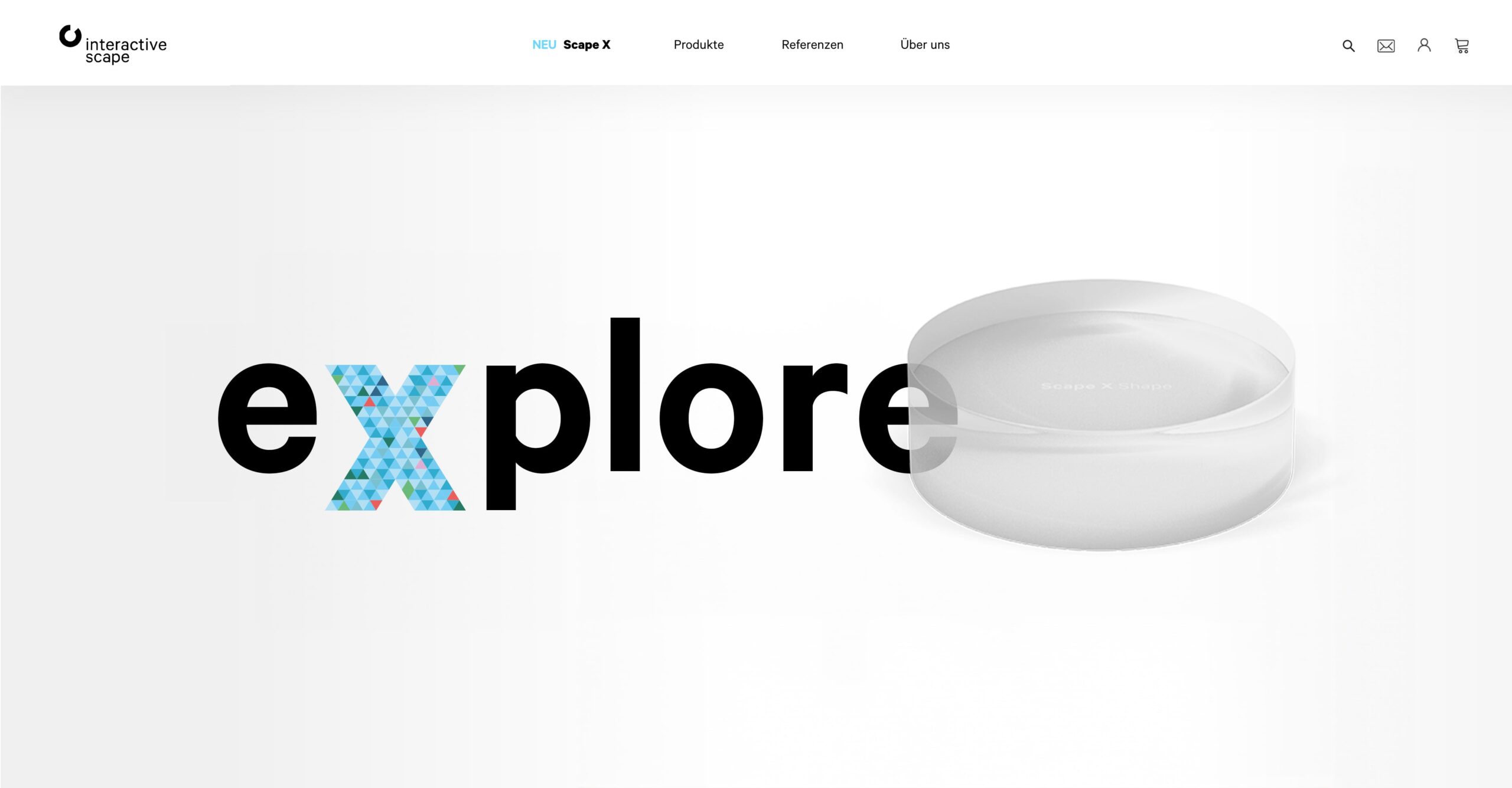 Interactive Scape Website Slide mit Text und transparentem Objekt